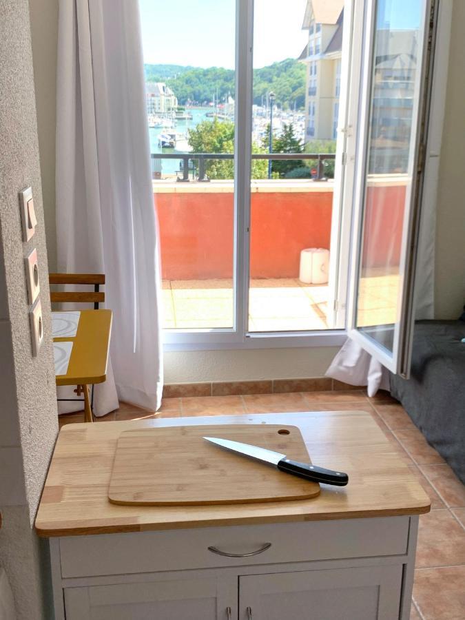 Apartmán Duplex 2 Pieces Port Cabourg - 2 A 4 Personnes - Terrasse - Vue Port - Exclusif Book Ing Dives-sur-Mer Exteriér fotografie