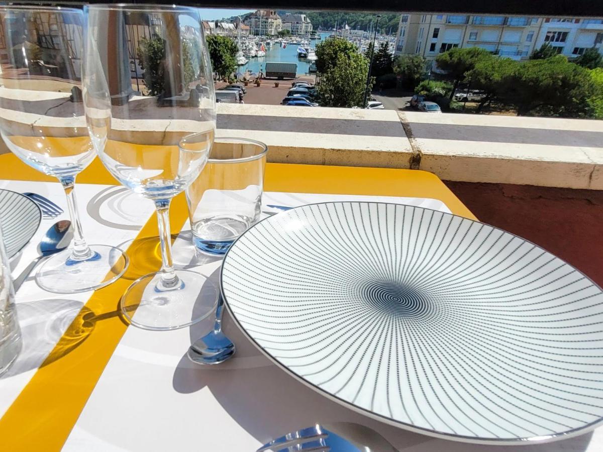 Apartmán Duplex 2 Pieces Port Cabourg - 2 A 4 Personnes - Terrasse - Vue Port - Exclusif Book Ing Dives-sur-Mer Exteriér fotografie