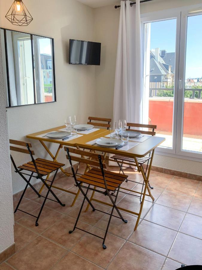 Apartmán Duplex 2 Pieces Port Cabourg - 2 A 4 Personnes - Terrasse - Vue Port - Exclusif Book Ing Dives-sur-Mer Exteriér fotografie